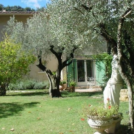 Chez Jean-Pierre & Annick Vila Remoulins Quarto foto